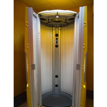 Солярий вертикальный &quot;Luxura V7 48 XL High Intensive&quot;