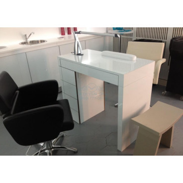 Маникюрный стол Apex II