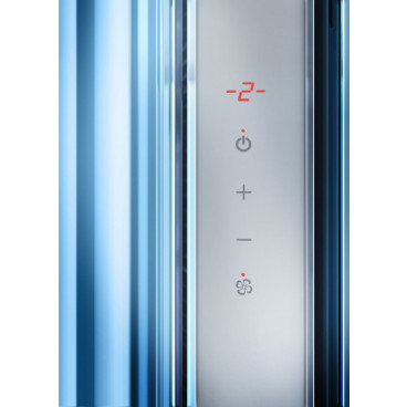 Вертикальный солярий &quot;Luxura V6 44 XL BALANCE ULTRA&quot;